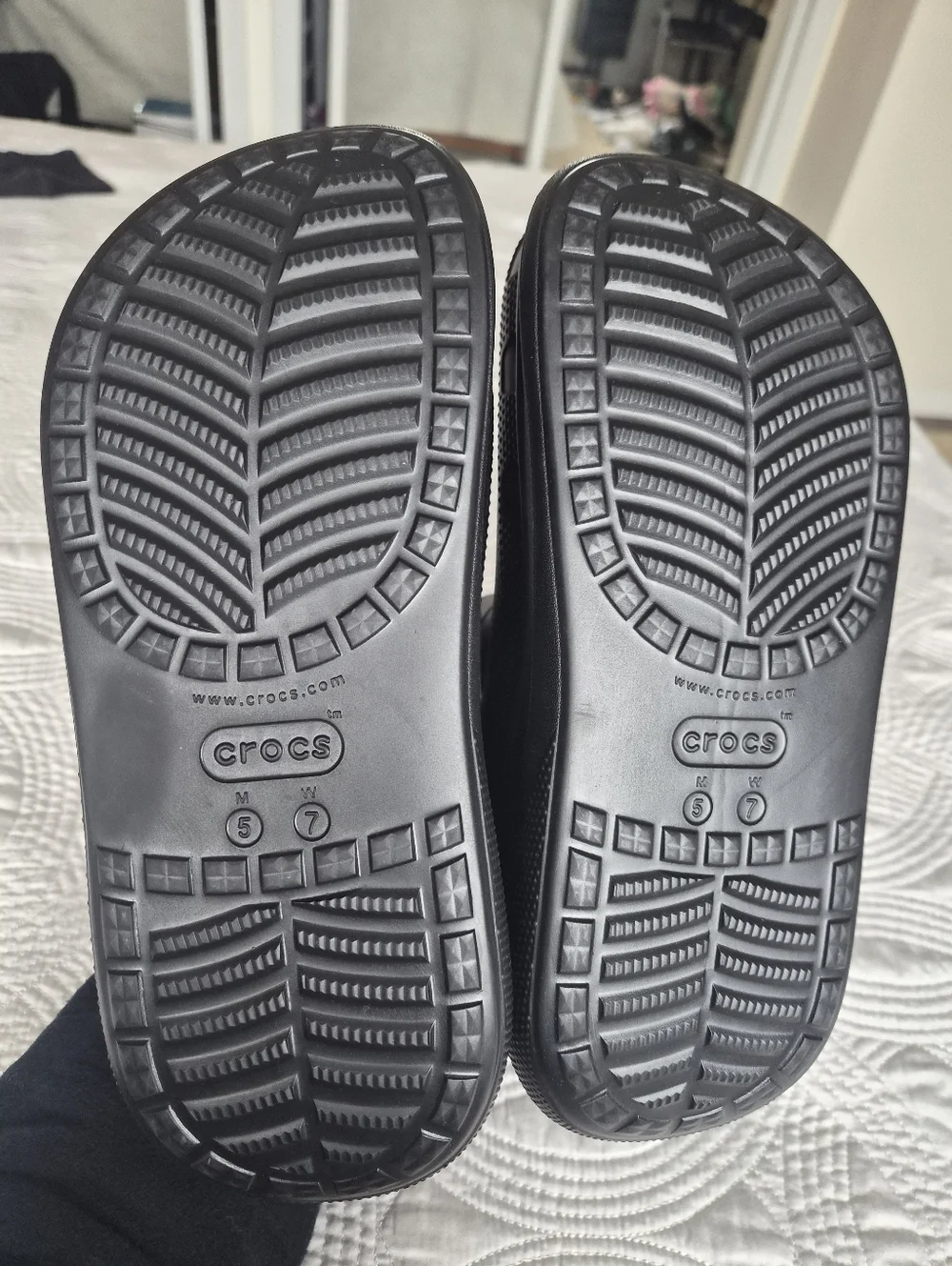 NWT Crocs Crush Boot Black Women 7 Platform